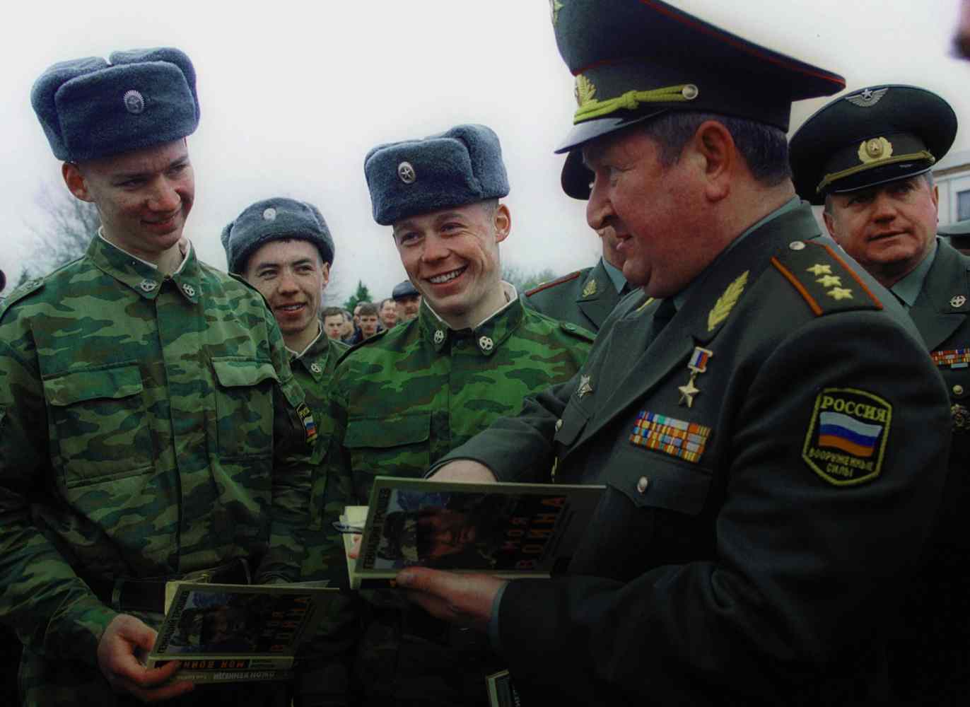 Трошев. Трошев Геннадий Николаевич. Генерал полковник Трошев Геннадий Николаевич. Герой России Трошев Геннадий Николаевич. Генерал Трошев в Чечне.