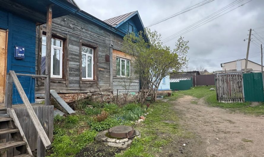В Костроме обитаемый объект культурного наследия обстроили