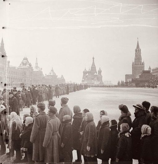 Ленин и смердящие «мумии»