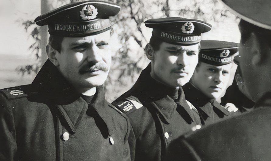 Как на самом деле служил Никита Михалков