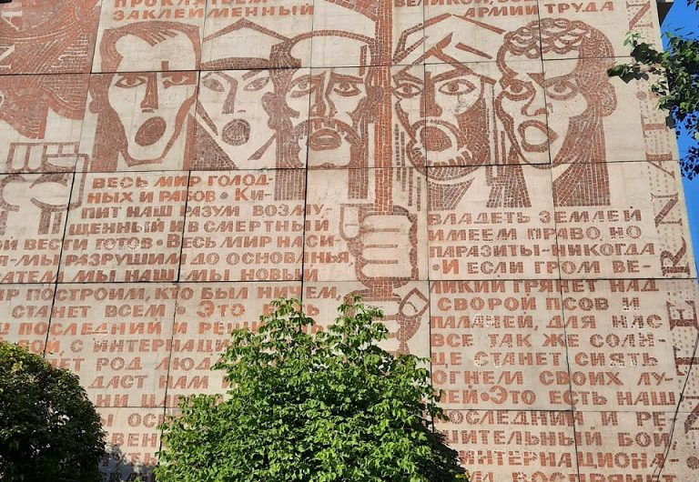 «И долюблю, доживу — я знаю!»